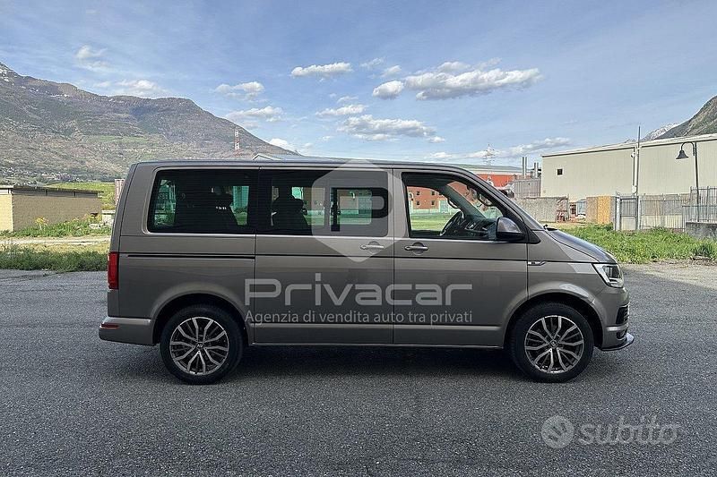 Usata VW Caravelle 150 CV (110 kW) 2016 Altro Monovolume