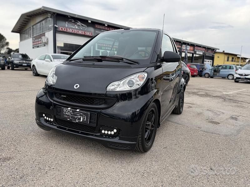 Usata Smart ForTwo Cabrio Brabus Xclusive 102 CV (75 kW) 2011 Nero Cabrio