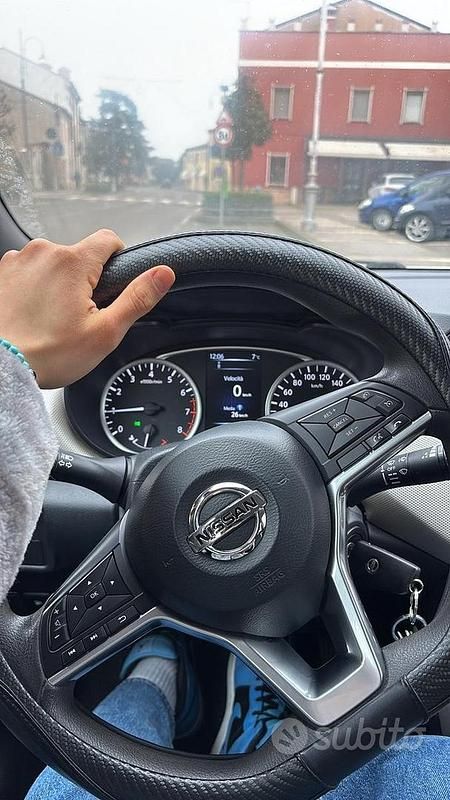 Usata Nissan Micra 90 CV (66 kW) 2018 Bianco Utilitaria