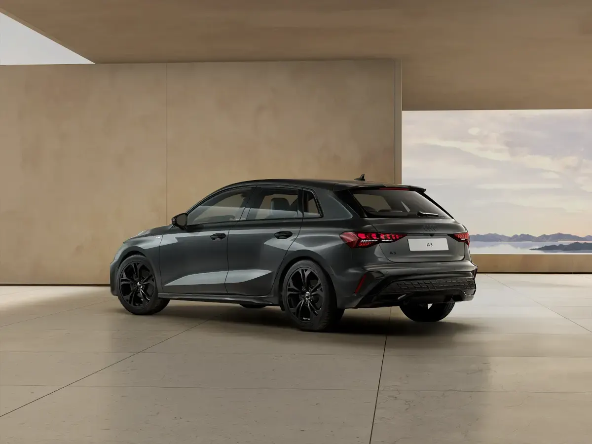 Nuova Audi A3 S-Line 116 CV (85 kW) 2026 Grigio daytona perla