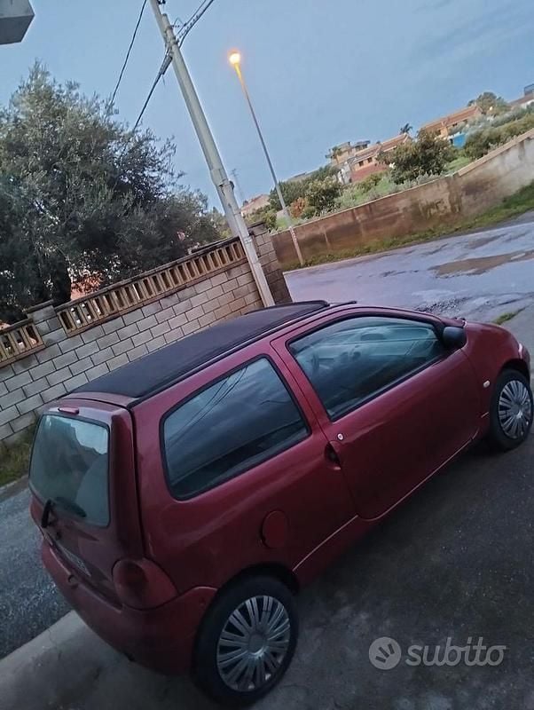 Usata Renault Twingo 58 CV (42 kW) 2007 Utilitaria