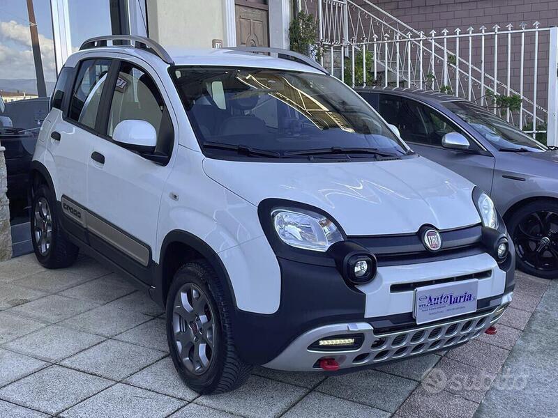 Usato 2018 Fiat Panda Cross 1.2 Diesel 95 CV (20.900 €)