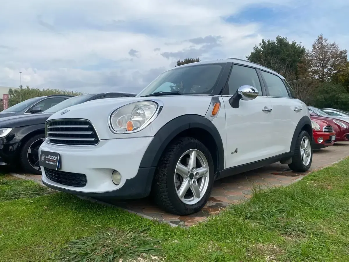 Usata Mini Cooper D Countryman 111 CV (81 kW) 2011 Bianco SUV