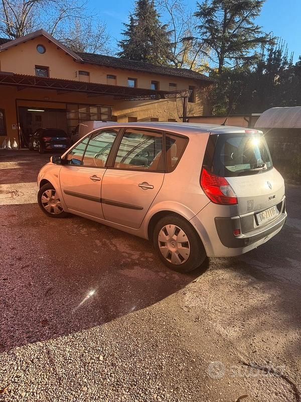 Usata Renault Scénic II 2007 Monovolume