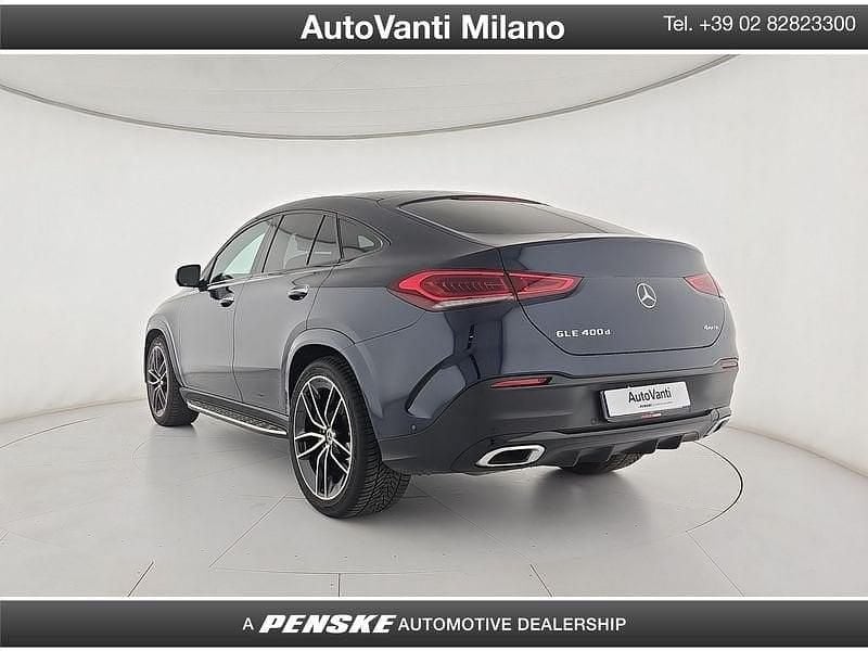 Usata Mercedes GLE400 Premium Plus 330 CV (242 kW) 2023 Blu/azzurro Coupé