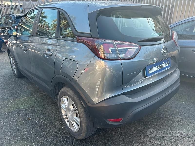 Usata Opel Crossland X Innovation 82 CV (60 kW) 2018 Grigio SUV