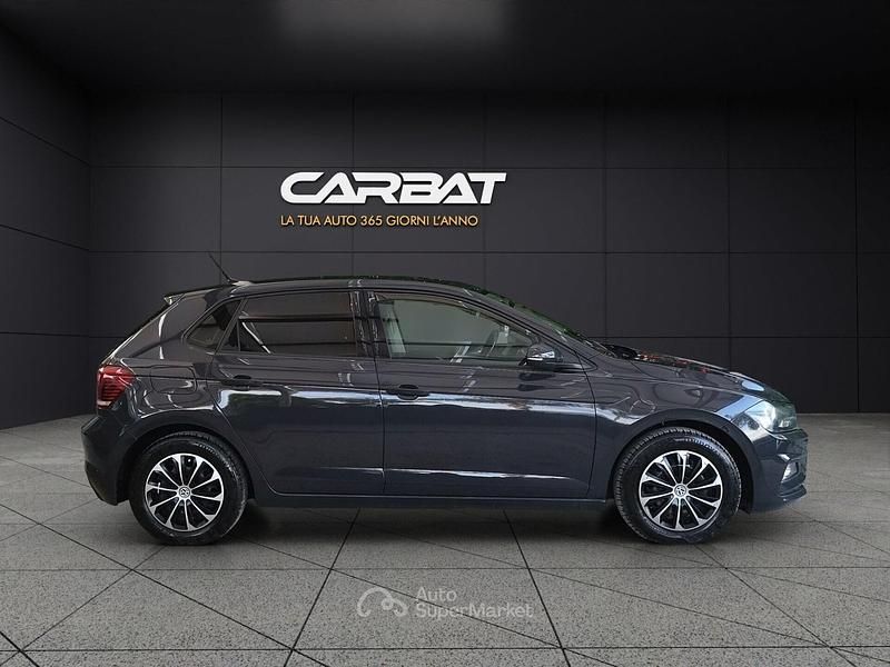 Usata VW Polo Trendline 65 CV (47 kW) 2018 Grigio Utilitaria