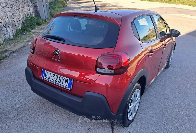 Usata Citroën C3 Feel 102 CV (75 kW) 2022 Rosso Berlina