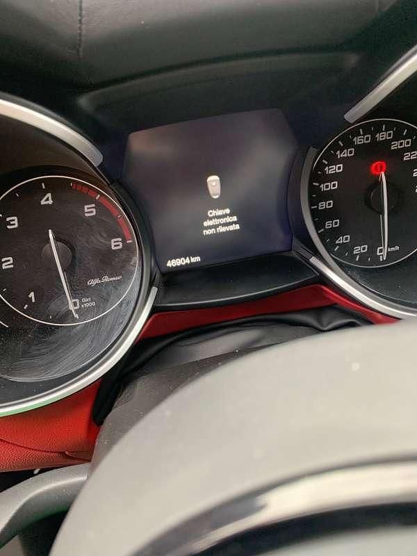 Usata Alfa Romeo Stelvio Ti 210 CV (154 kW) 2020 Rosso SUV