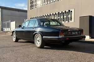 Usata Jaguar XJ6 205 CV (150 kW) 1979 Nero Berlina