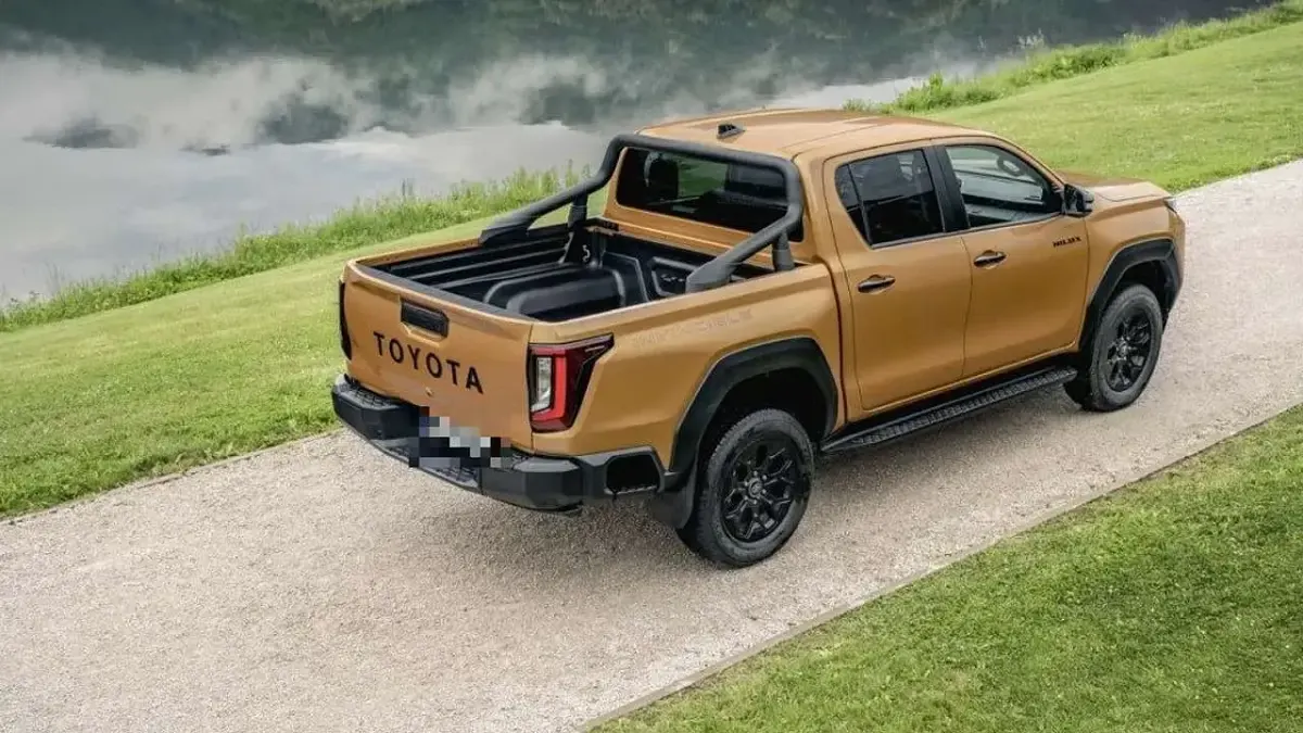 Nuova Toyota HiLux 204 CV (150 kW) 2026 Vari colori Pick-up