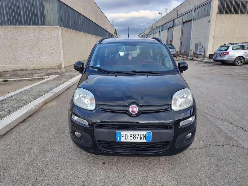 Nero Usata 2016 Fiat Panda Lounge Due volumi | 7300 € (Buon prezzo) - Immagine 1/4