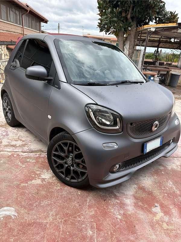 Usata Smart ForTwo Cabrio Brabus 90 CV (66 kW) 2016 Cabrio