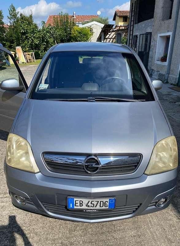 Usata Opel Meriva Enjoy 90 CV (66 kW) 2010 Monovolume
