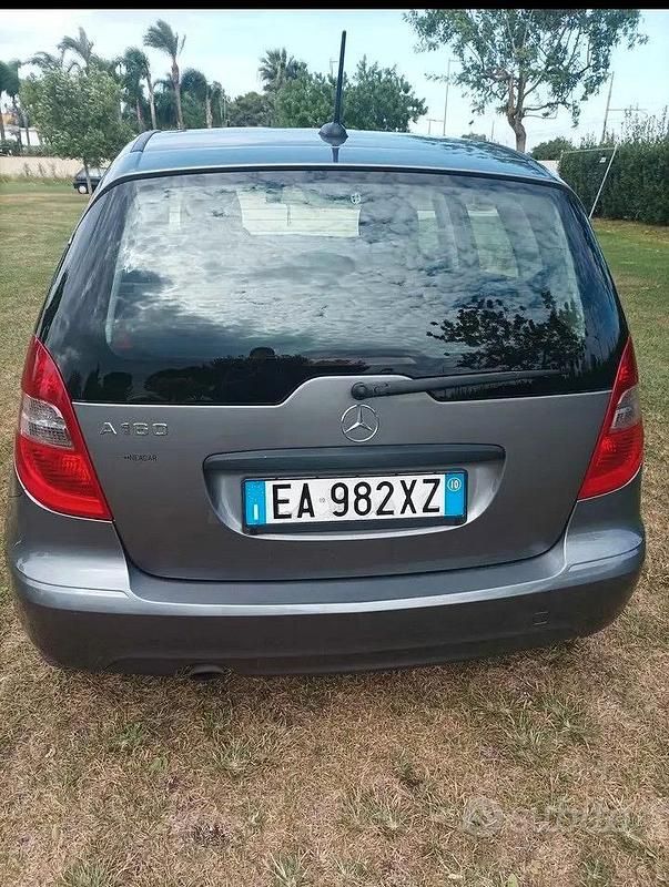 Usata Mercedes A160 Executive 95 CV (69 kW) 2010 Grigio Berlina