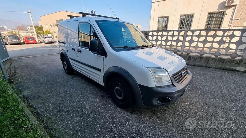 Usata Ford Transit Connect 90 CV (66 kW) 2009 Bianco Monovolume