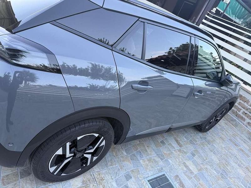 Usata Peugeot 2008 Allure 131 CV (96 kW) 2024 SUV
