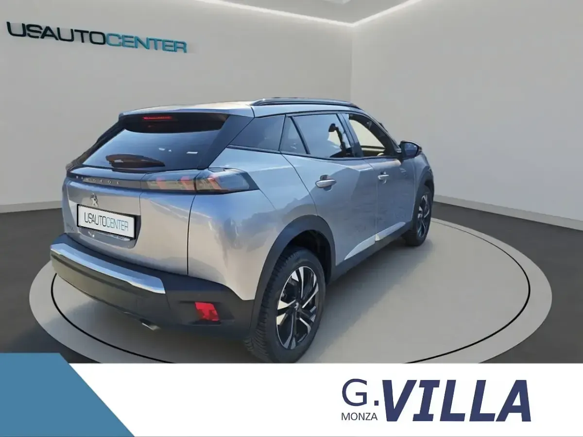 Usata Peugeot 2008 Allure 136 CV (100 kW) 2020 Other SUV