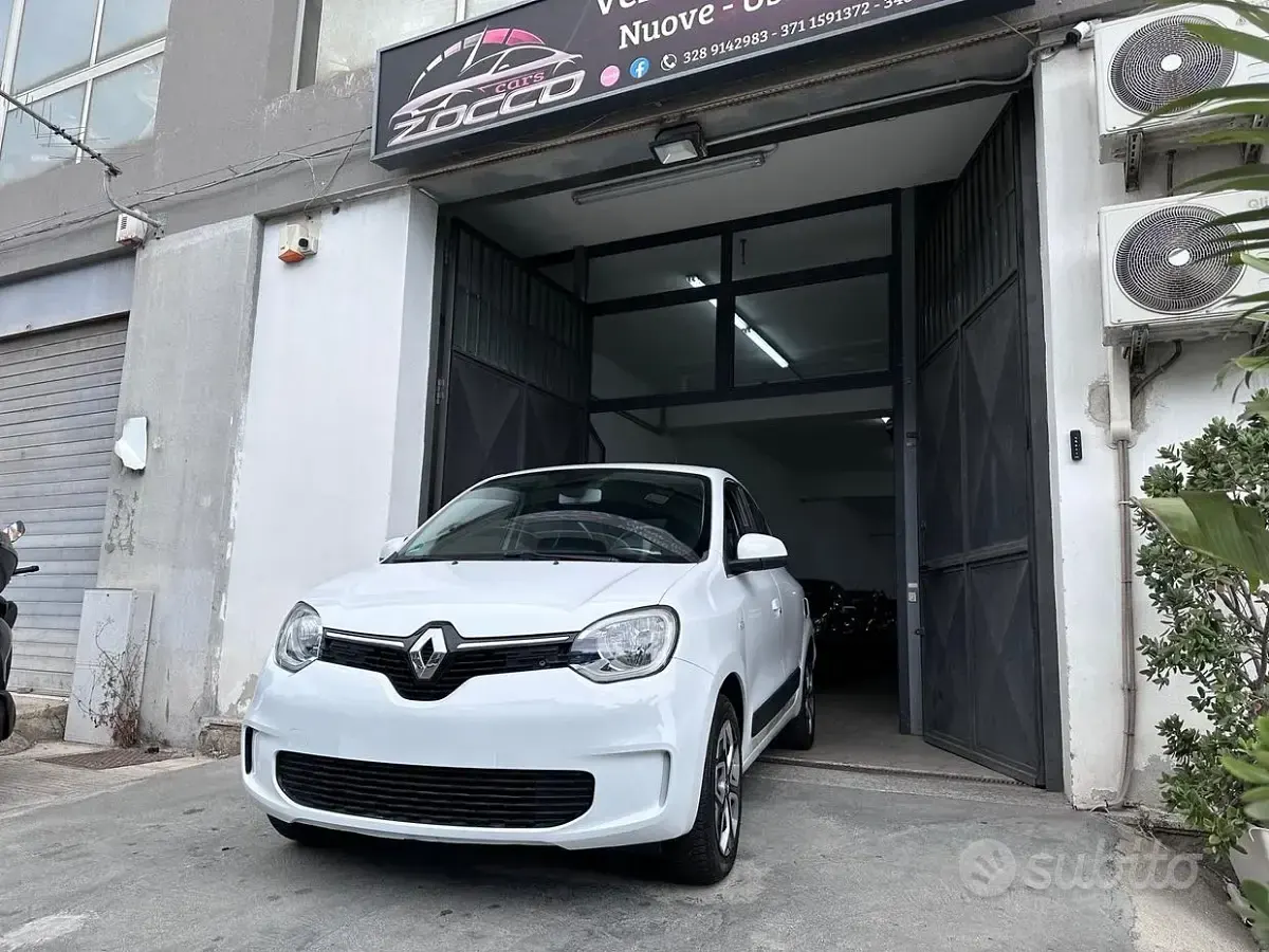 Usata Renault Twingo Intens 65 CV (47 kW) 2020 Bianco Utilitaria