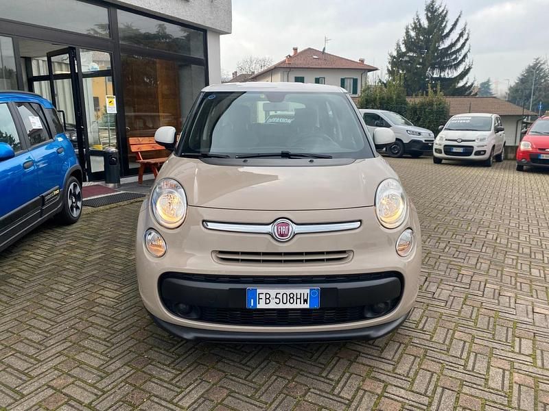 Usata Fiat 500L Lounge 95 CV (69 kW) 2016 Beige Monovolume