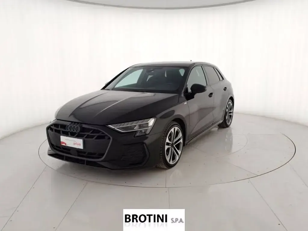 Usata Audi A3 S-Line 150 CV (110 kW) 2025 Berlina