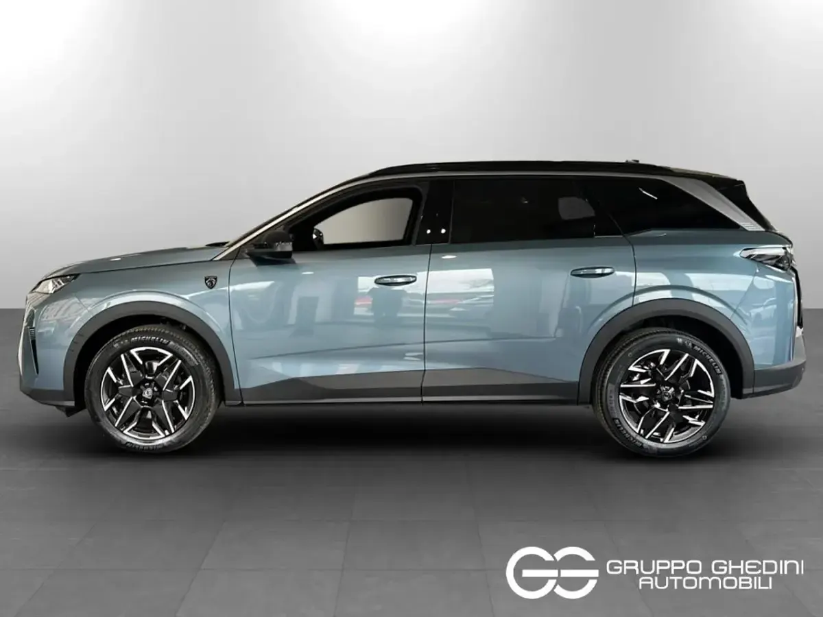 Nuova Peugeot 5008 GT 136 CV (100 kW) 2026 Blu SUV