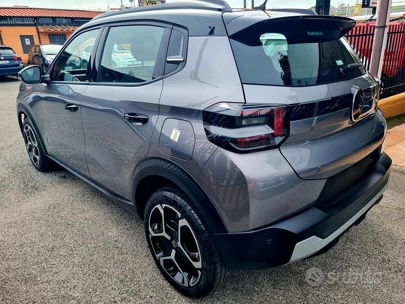 Usata Citroën C3 PureTech 101 CV (74 kW) 2025 Grigio SUV