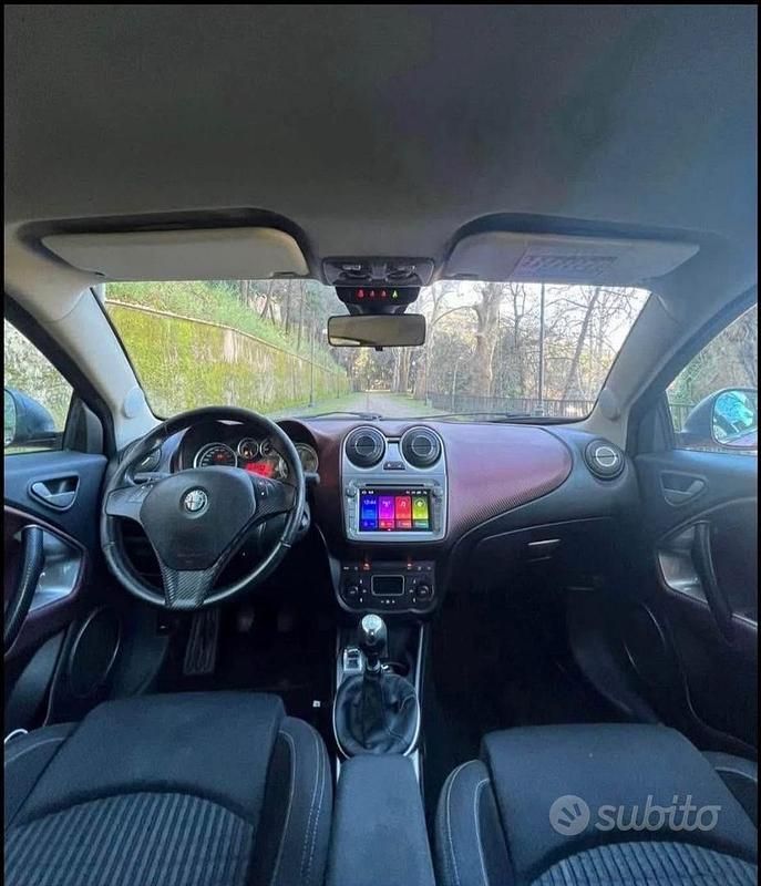 Begagnad Alfa Romeo MiTo 90 HK (66 kW) 2009 Röd Halvkombi