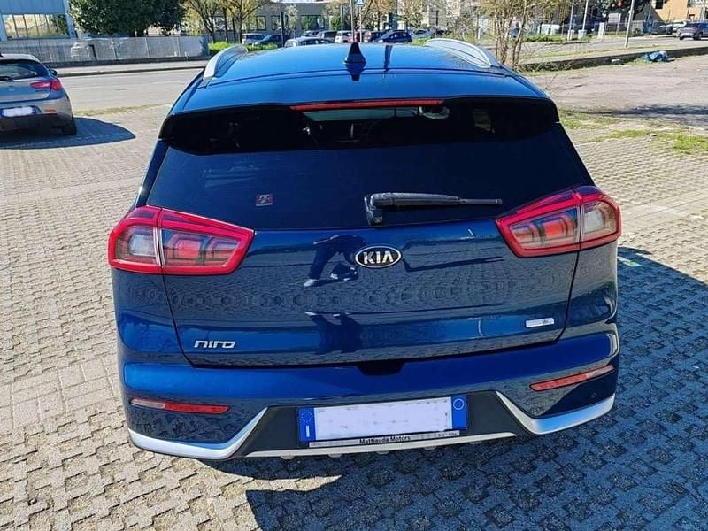 Usata Kia Niro Style 105 CV (77 kW) 2019 Blu/azzurro SUV