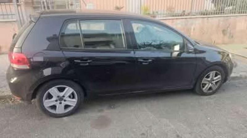 Usata VW Golf VI 105 CV (77 kW) 2010 Utilitaria