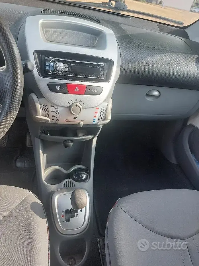 Usata Citroën C1 68 CV (50 kW) 2011 Bianco Utilitaria