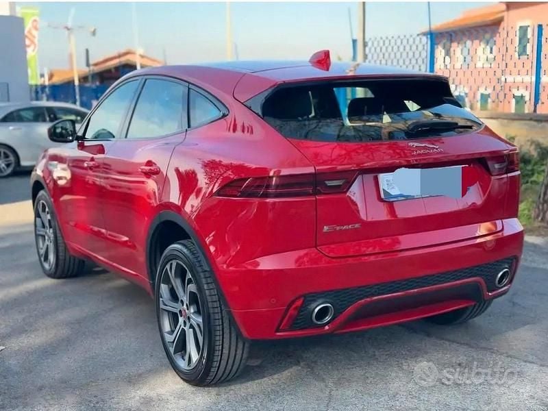 Usata Jaguar E-Pace 180 CV (132 kW) 2018 Rosso SUV