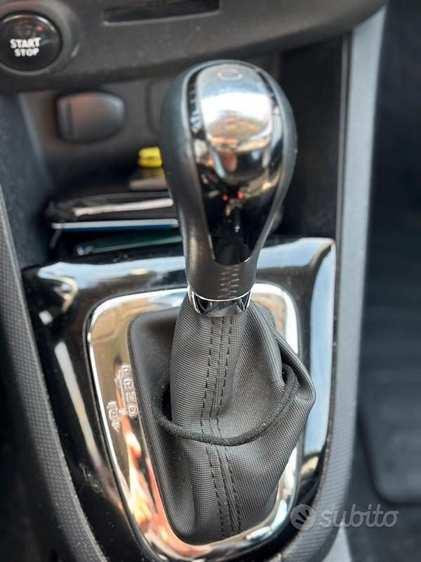 Usata Renault Clio IV 90 CV (66 kW) 2014 Bianco Utilitaria