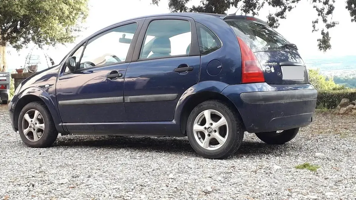 Usata Citroën C3 60 CV (44 kW) 2004 Blu Berlina
