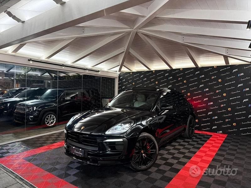 Usata Porsche Macan 441 CV (324 kW) 2022 Nero SUV
