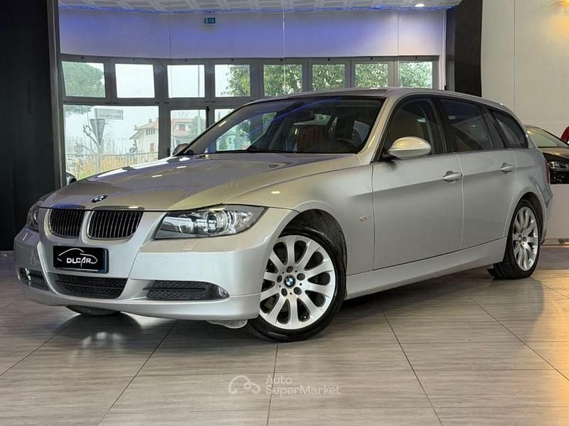 Usata BMW 325 197 CV (144 kW) 2007 Grigio Station wagon