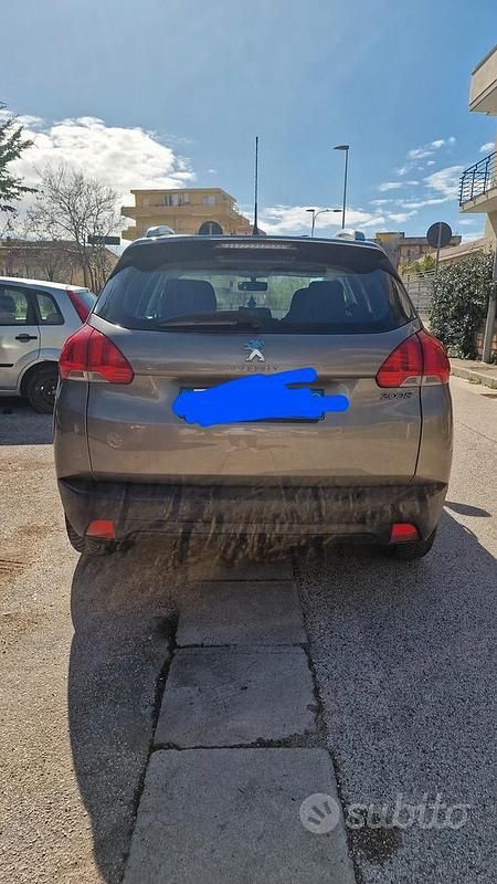 Usata Peugeot 2008 82 CV (60 kW) 2015 Marrone SUV