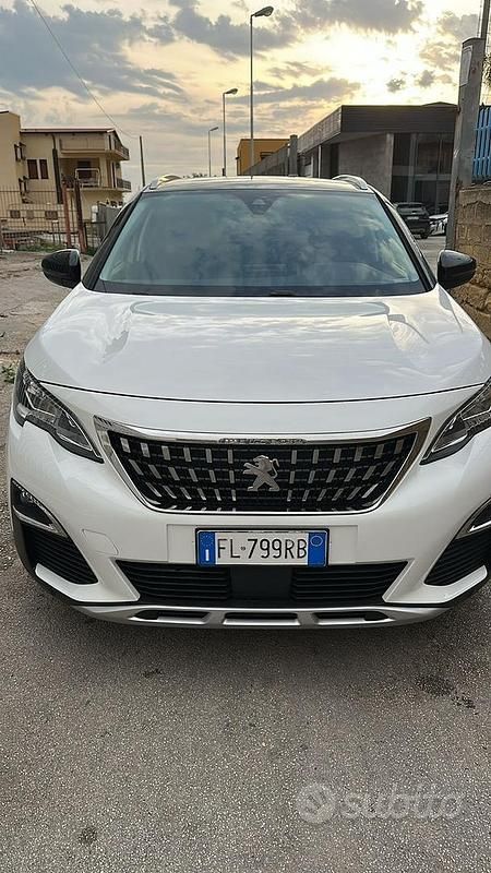 Usata Peugeot 3008 2018 Bianco SUV