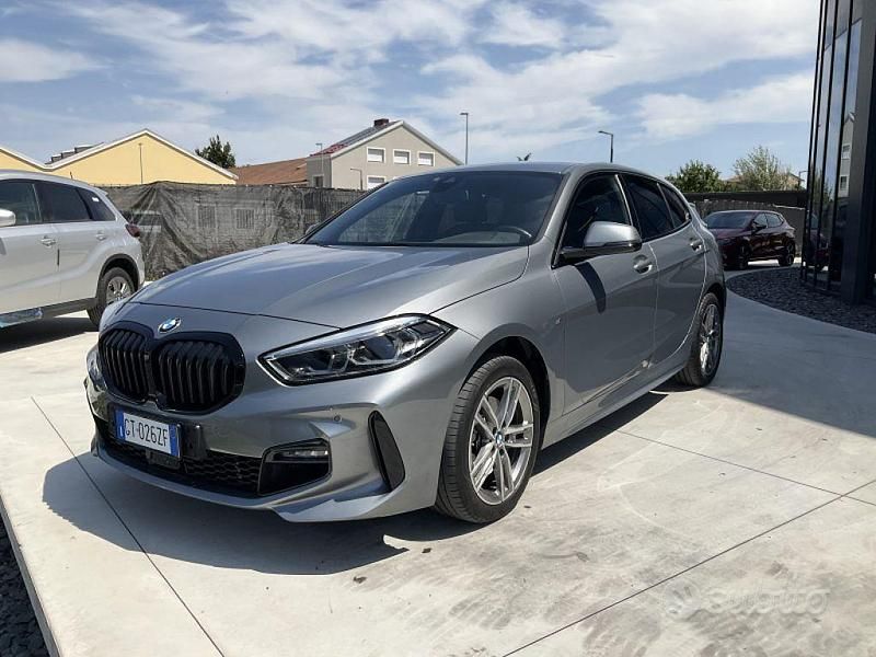 Usata BMW 118 M Sport 136 CV (100 kW) 2023 Grigio Utilitaria
