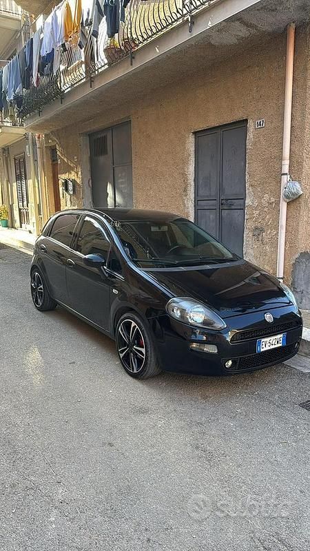 Usata Fiat Punto Evo 75 CV (55 kW) 2014 Nero Utilitaria
