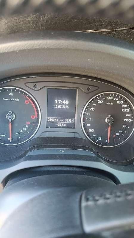 Bianco Usata 2018 Audi A3 Ambiente Tre volumi | 10.000 € (Super prezzo) - Immagine 1/4