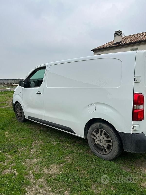 Usata Peugeot Expert 2018 Bianco Furgone