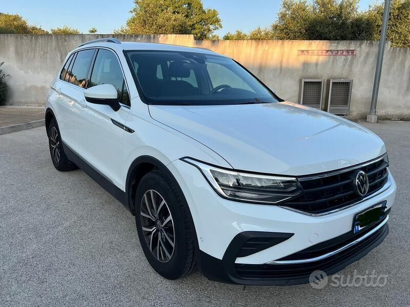 Usata VW Tiguan Life 2022 Bianco SUV