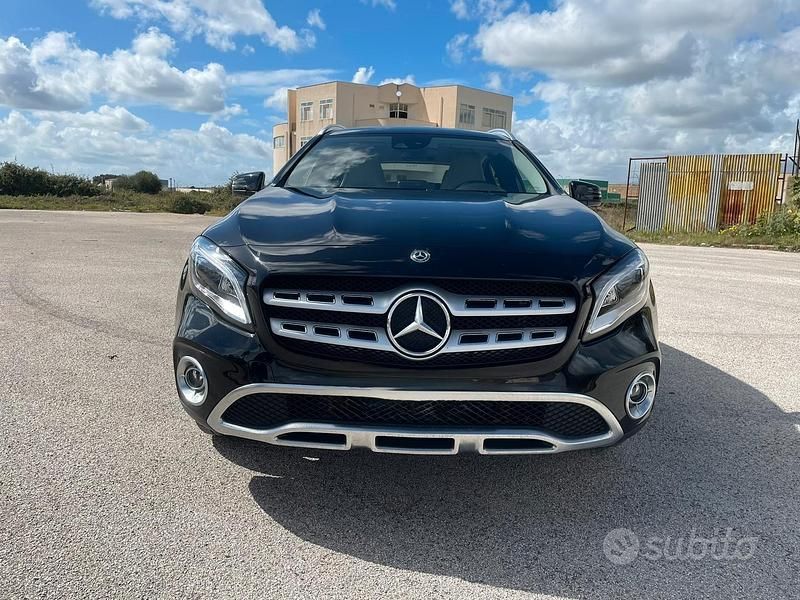 Usata Mercedes GLA200 2018 Nero SUV