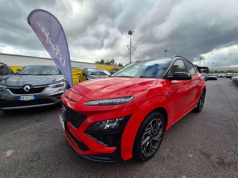 Rosso Usata 2021 Hyundai Kona N Line SUV | 16.900 € (Buon prezzo) - Immagine 1/4