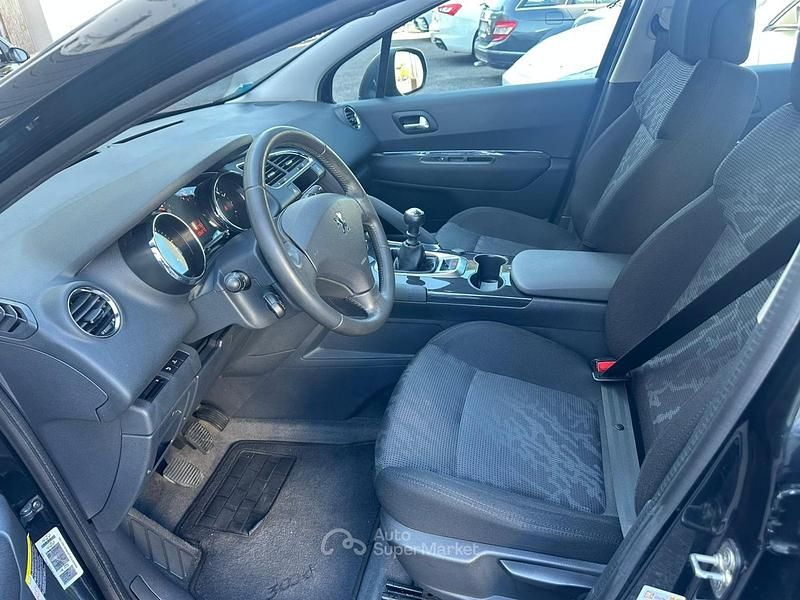 Gebraucht Peugeot 3008 111 PS (81 kW) 2011 Schwarz Kombi