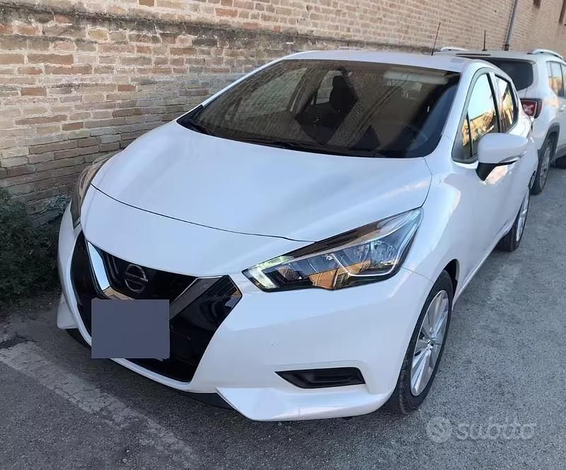Usata Nissan Micra Acenta 90 CV (66 kW) 2019 Bianco Utilitaria