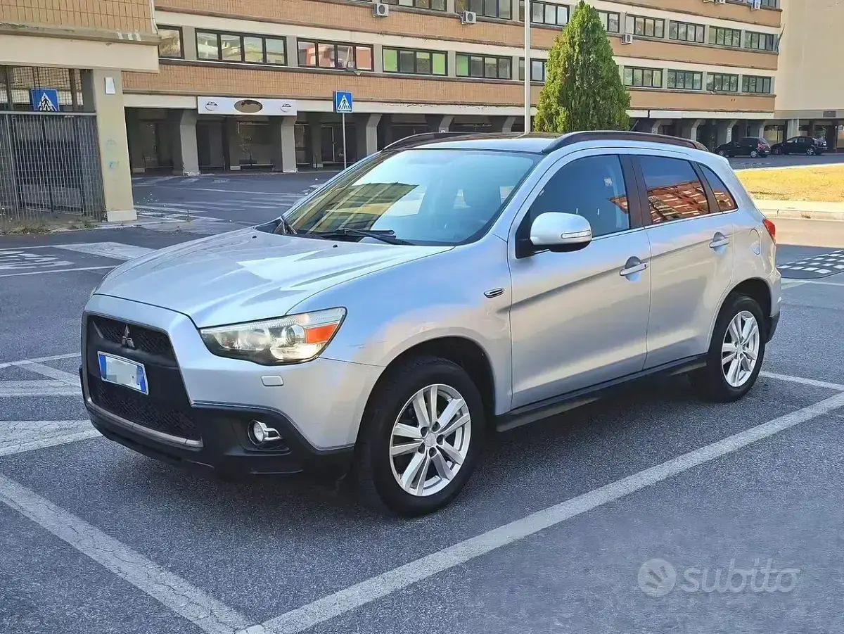 Usata Mitsubishi ASX 150 CV (110 kW) 2011 Grigio SUV