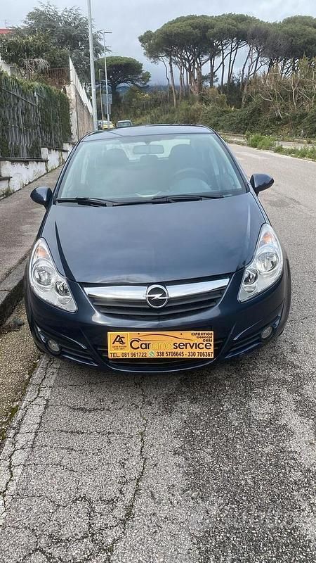 Usata Opel Corsa Cosmo 80 CV (58 kW) 2008 Blu Utilitaria