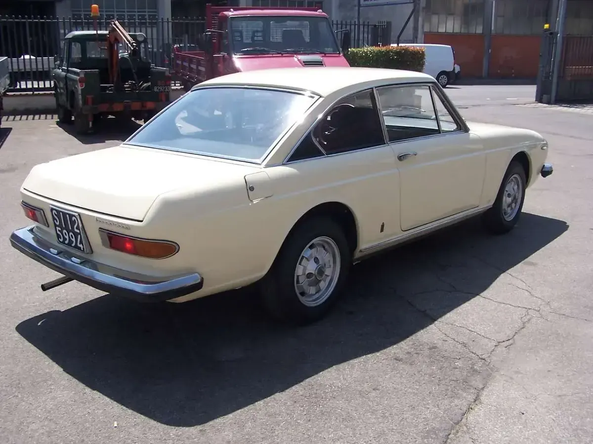 Usata Lancia 2000 116 CV (85 kW) 1972 Bianco Coupé